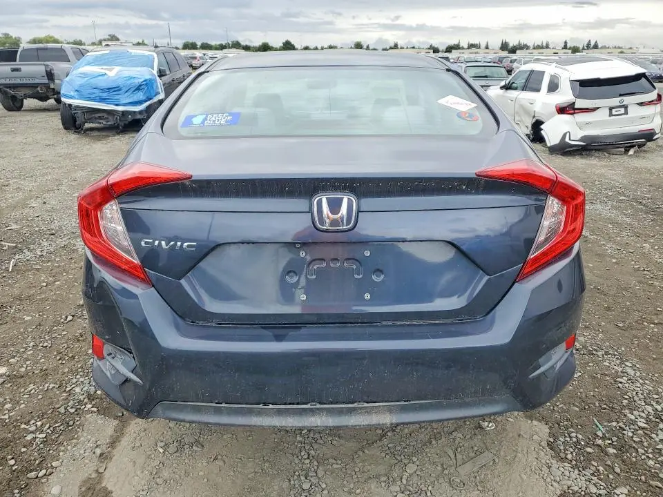 2018 HONDA CIVIC LX  