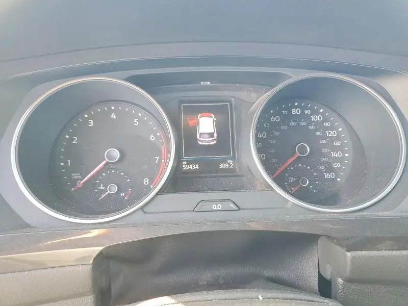 2020 VOLKSWAGEN TIGUAN SE  