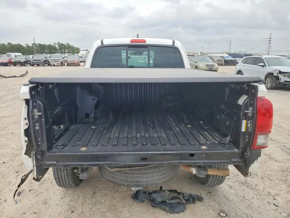 2018 TOYOTA TACOMA   