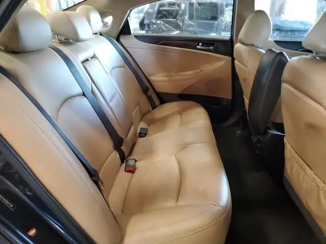 2013 HYUNDAI SONATA SE  