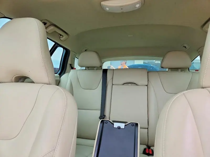 2015 VOLVO V60 PREMIER  