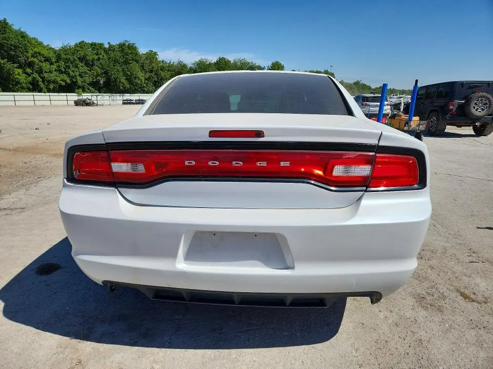 2014 DODGE CHARGER SE  