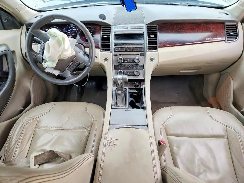 2010 FORD TAURUS SEL  