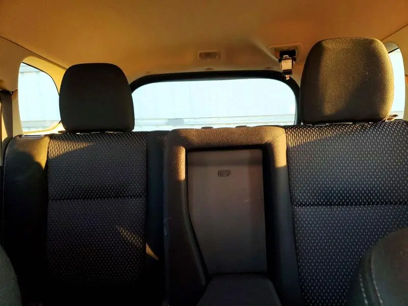 2018 MITSUBISHI OUTLANDER ES  