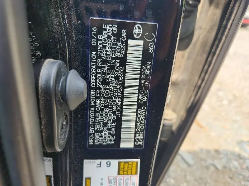 2016 TOYOTA PRIUS FOUR  