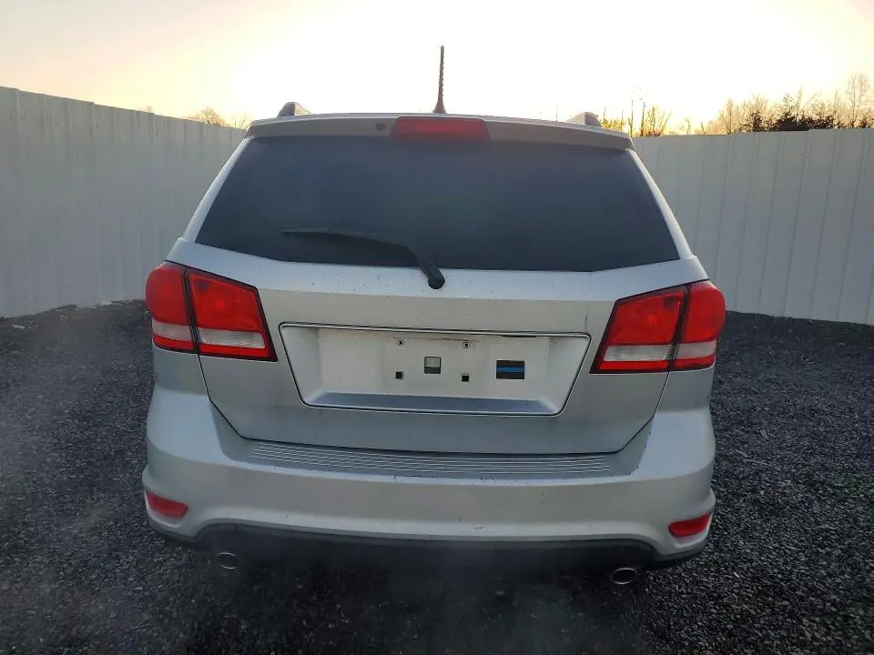 2011 DODGE JOURNEY MAINSTREET  
