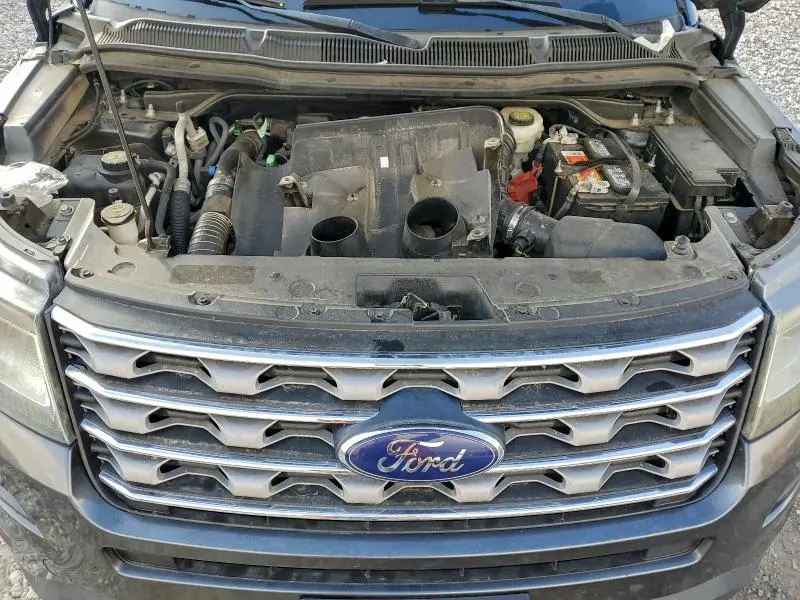 2017 FORD EXPLORER XLT  