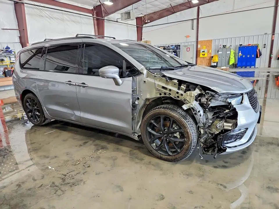 2021 CHRYSLER PACIFICA TOURING L  