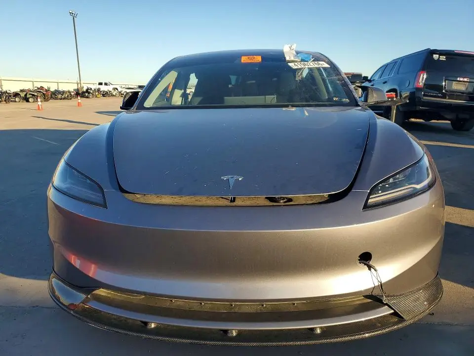 2025 TESLA MODEL 3   