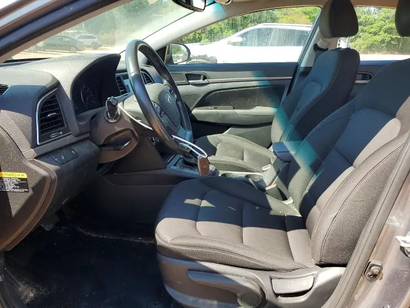 2018 HYUNDAI ELANTRA SEL  