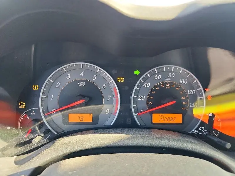 2010 TOYOTA COROLLA S  