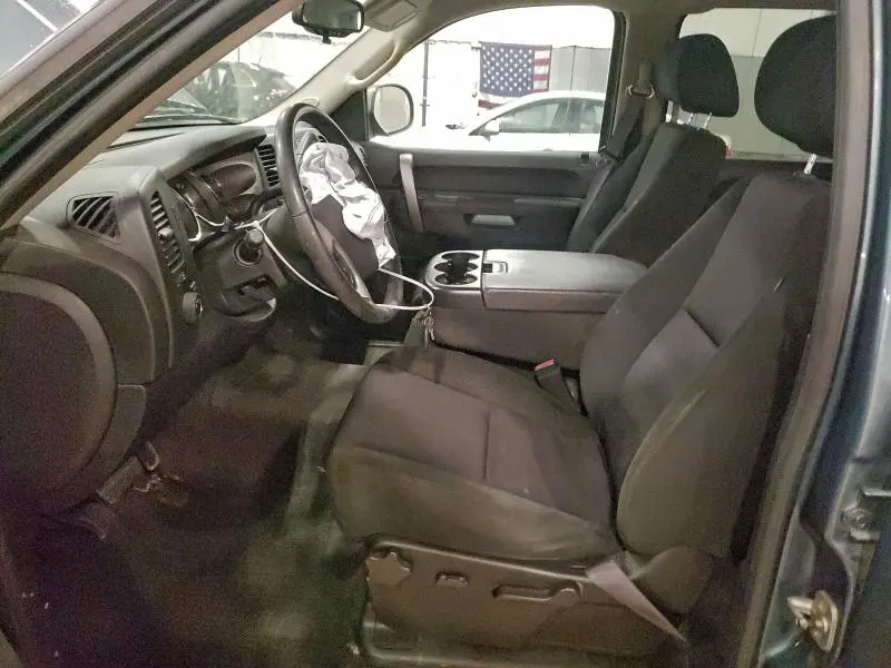 2010 CHEVROLET SILVERADO K1500 LT  