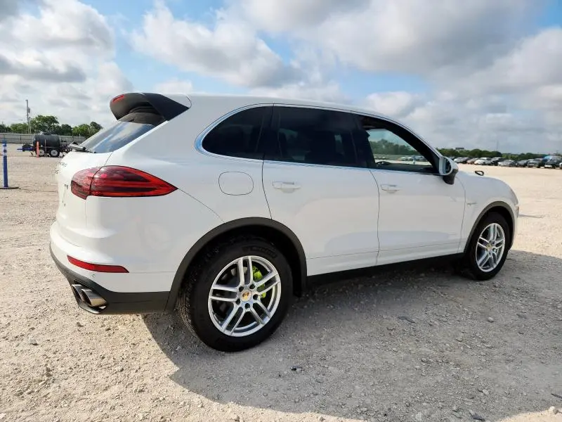2016 PORSCHE CAYENNE SE HYBRID  