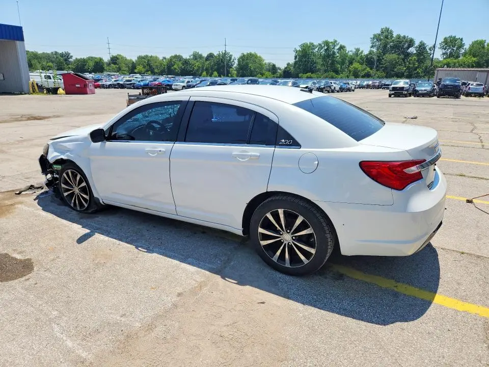 2013 CHRYSLER 200 TOURING  