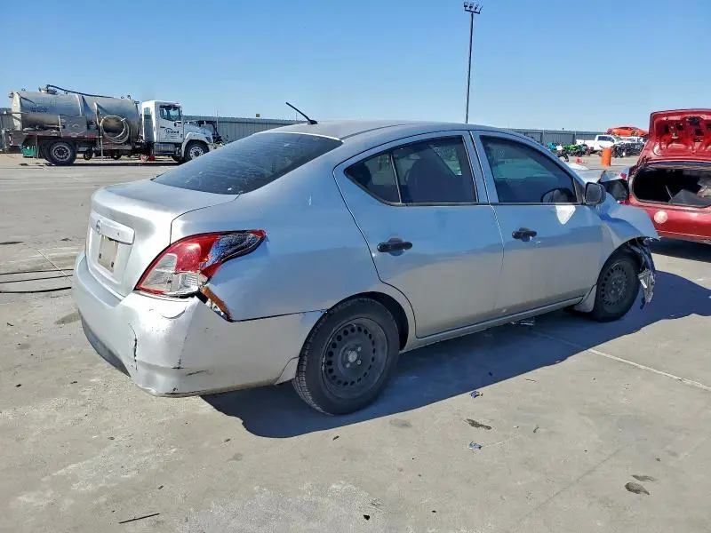 2015 NISSAN VERSA S  