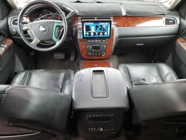 2014 CHEVROLET SUBURBAN C1500 LTZ  