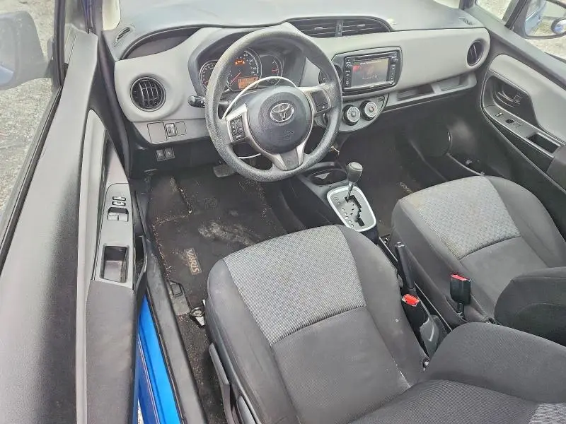 2017 TOYOTA YARIS 3-DOOR L  