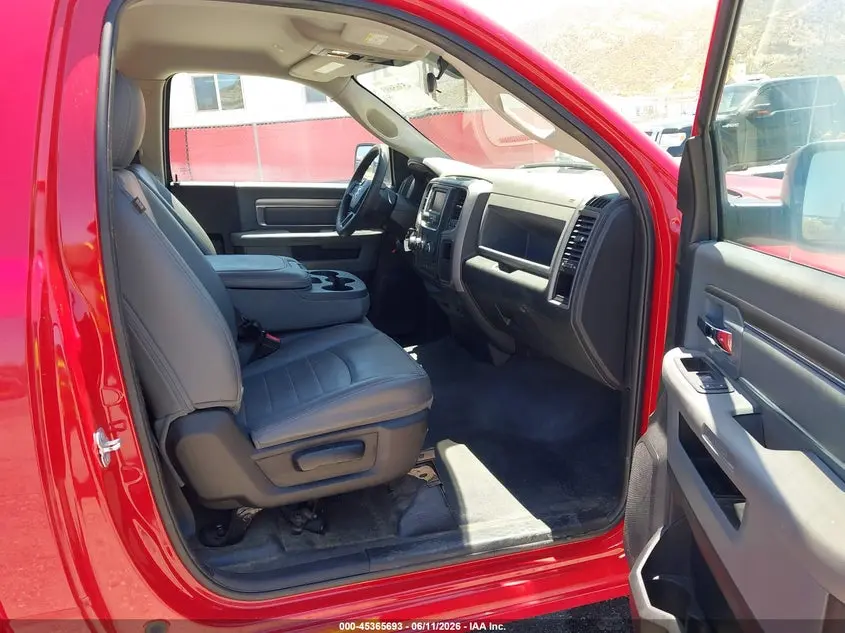 2017 RAM 1500 TRADESMAN  4X2 8' BOX