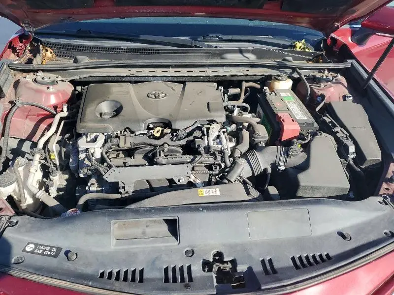2018 TOYOTA CAMRY SE  
