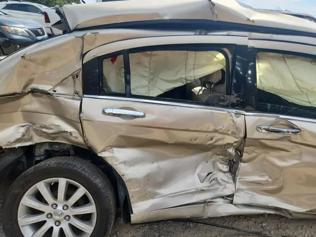 2014 CHRYSLER 200 LIMITED  