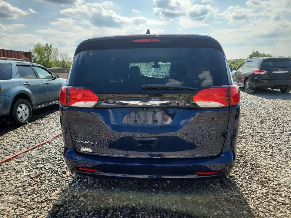 2020 CHRYSLER VOYAGER LXI  