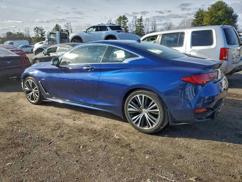 2018 INFINITI Q60 LUXE 300  