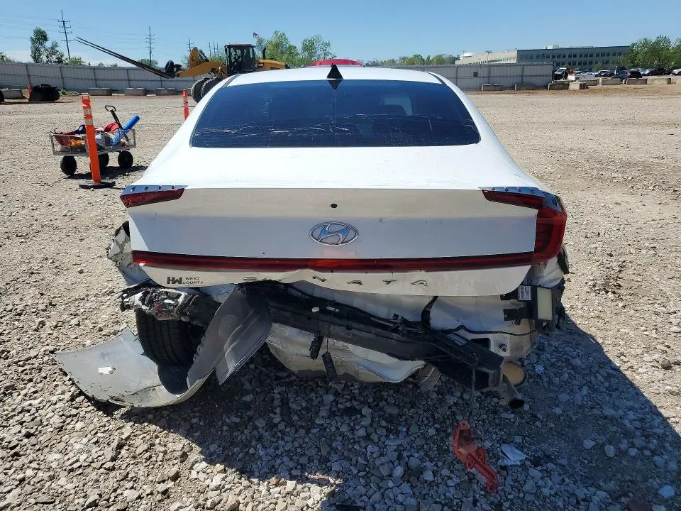 2021 HYUNDAI SONATA SEL  