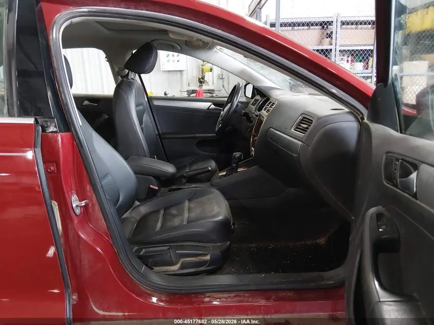 2017 VOLKSWAGEN JETTA 1.4T SE