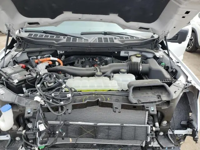 2024 FORD F150 XLT  