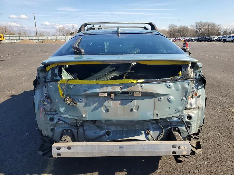 2021 TOYOTA PRIUS LE  