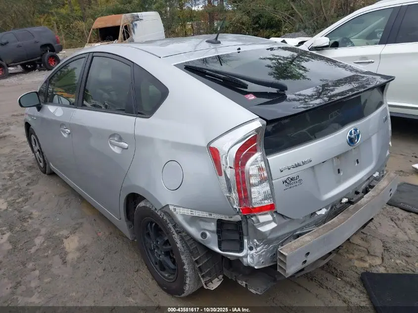 2015 TOYOTA PRIUS THREE