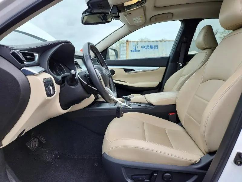 2019 INFINITI QX50 LUXE  