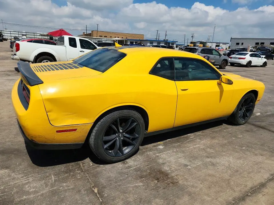 2018 DODGE CHALLENGER SXT  