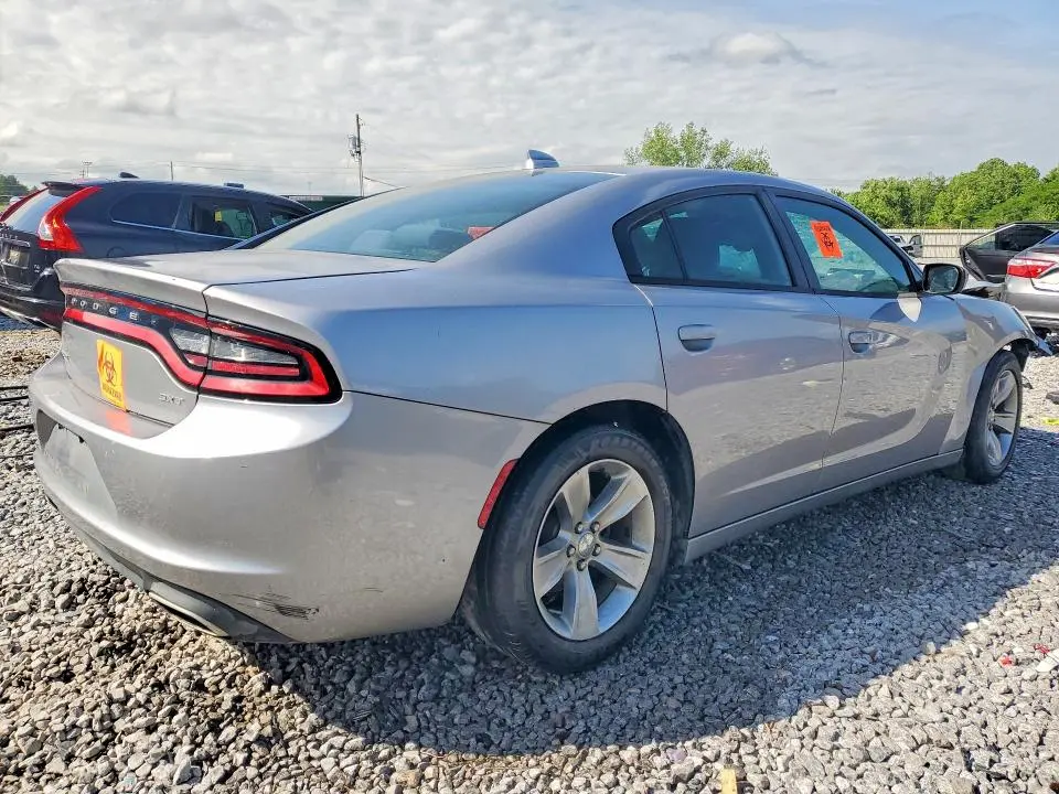 2016 DODGE CHARGER SXT  