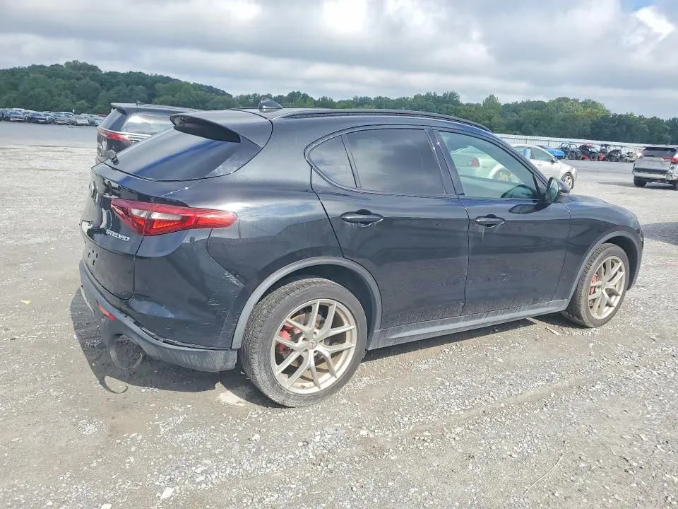 2018 ALFA ROMEO STELVIO TI SPORT  