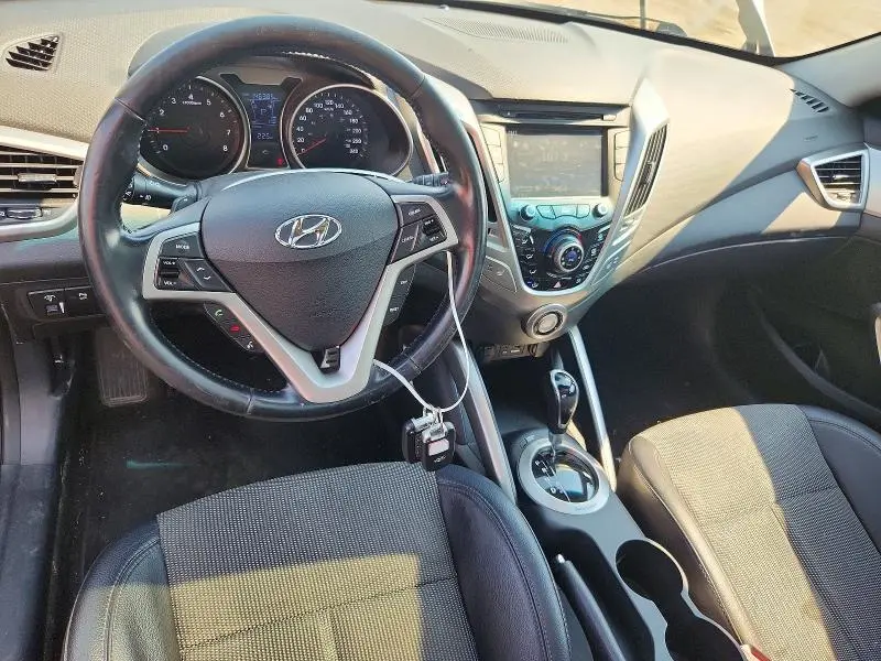 2013 HYUNDAI VELOSTER BASE  