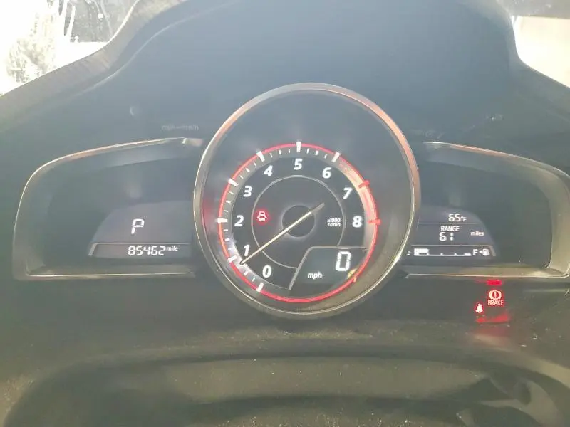 2015 MAZDA 3 TOURING  