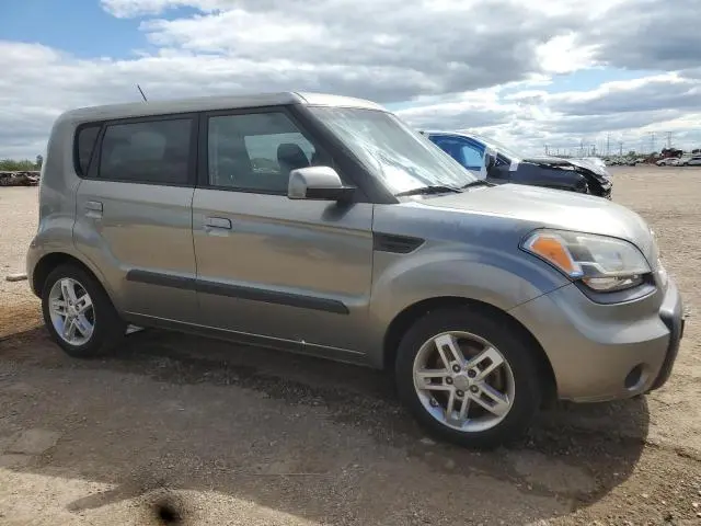 2010 KIA SOUL +  