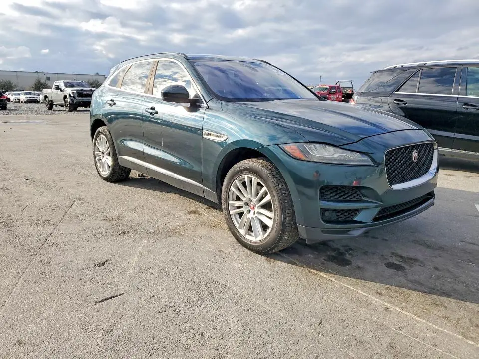 2018 JAGUAR F-PACE PRESTIGE  