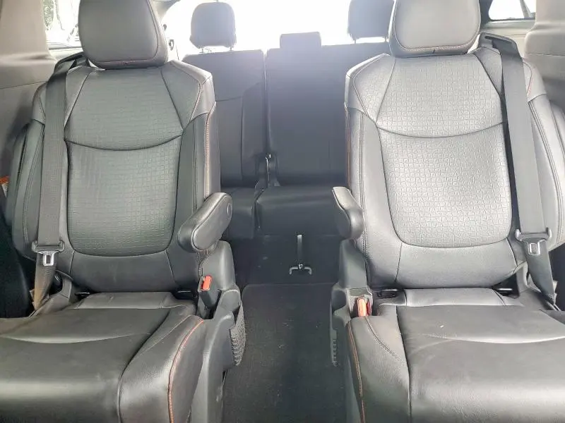 2024 TOYOTA SIENNA XSE 7-PASSENGER  