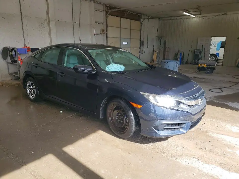 2018 HONDA CIVIC LX  