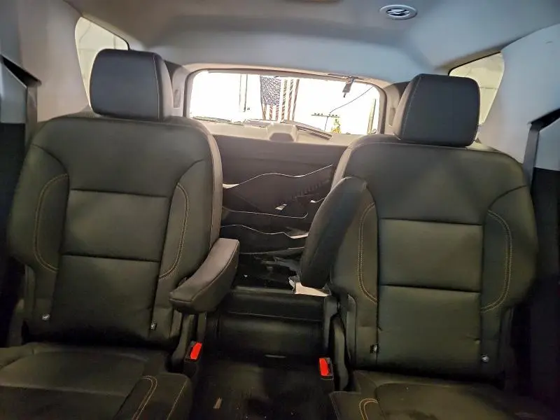 2021 CHEVROLET TRAVERSE LT  