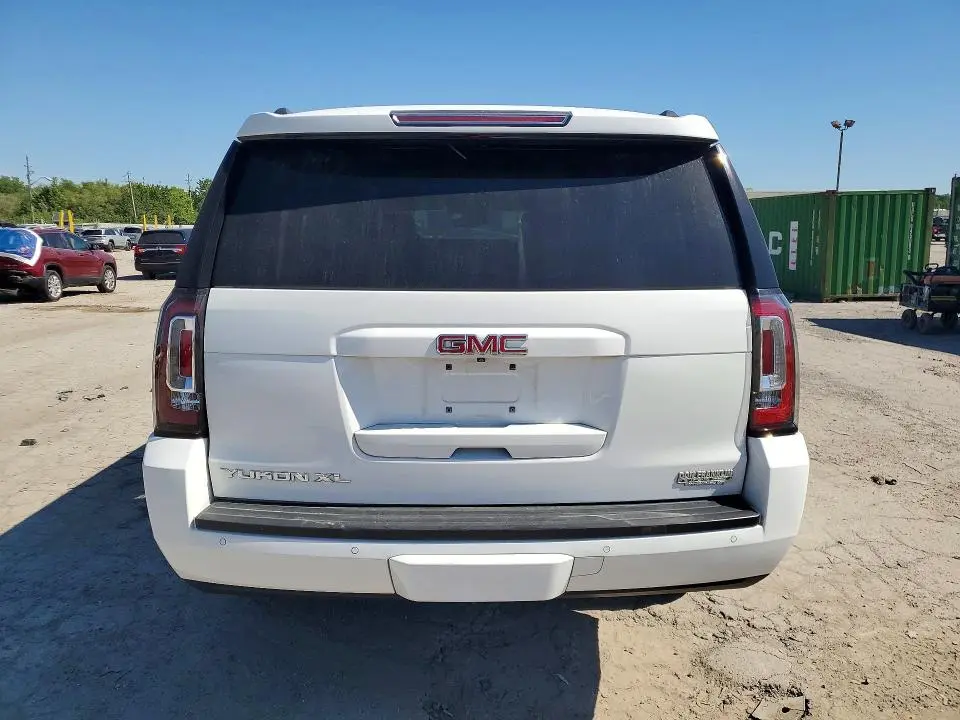 2015 GMC YUKON XL K1500 SLT  