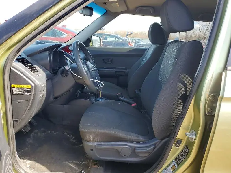 2010 KIA SOUL +  