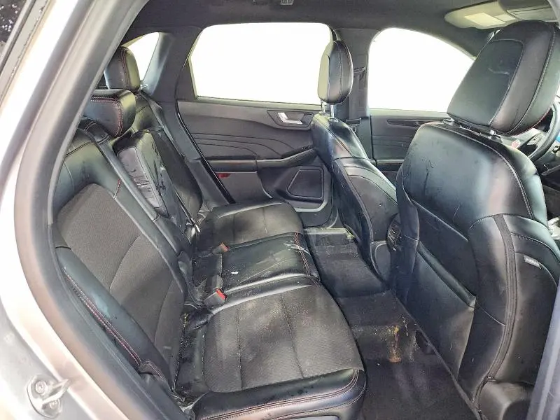 2024 FORD ESCAPE ST LINE  