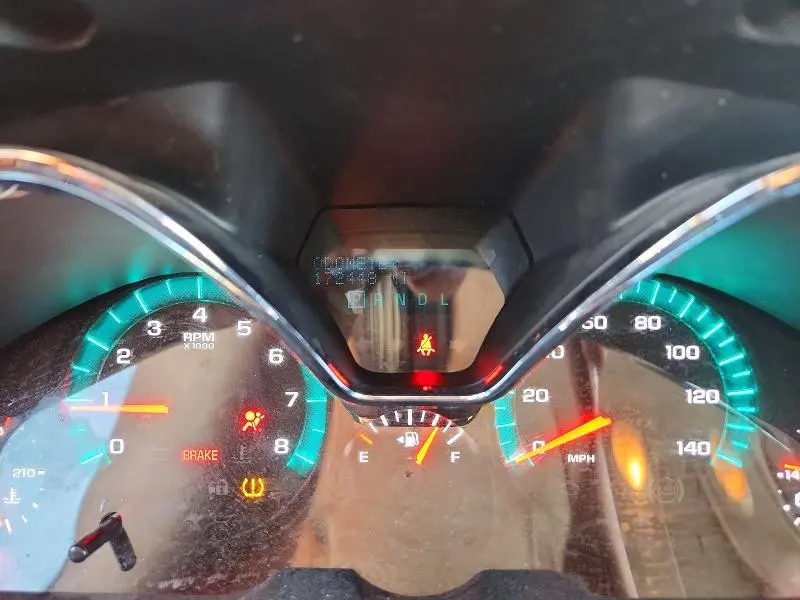 2015 CHEVROLET TRAVERSE LT  