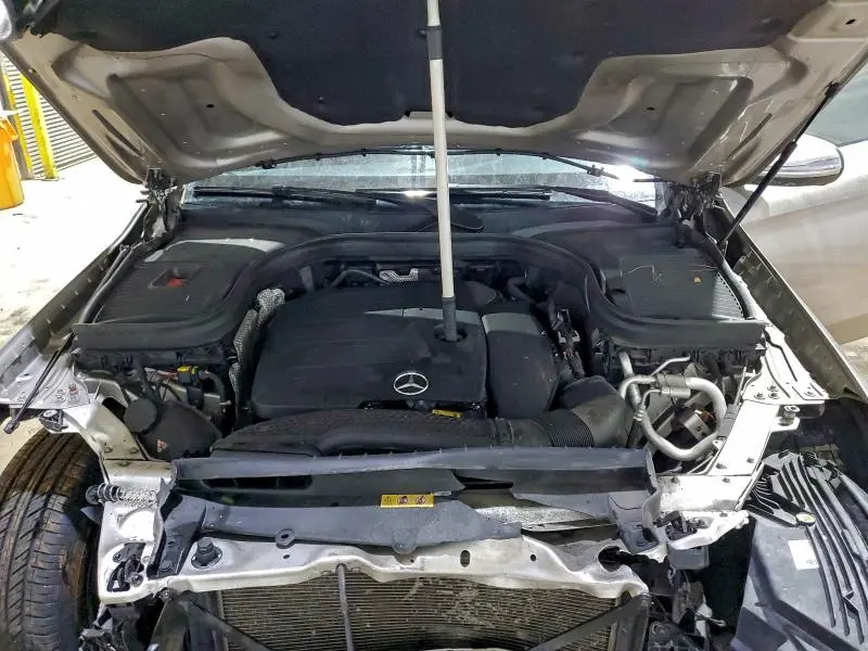 2020 MERCEDES-BENZ GLC 300 4MATIC  