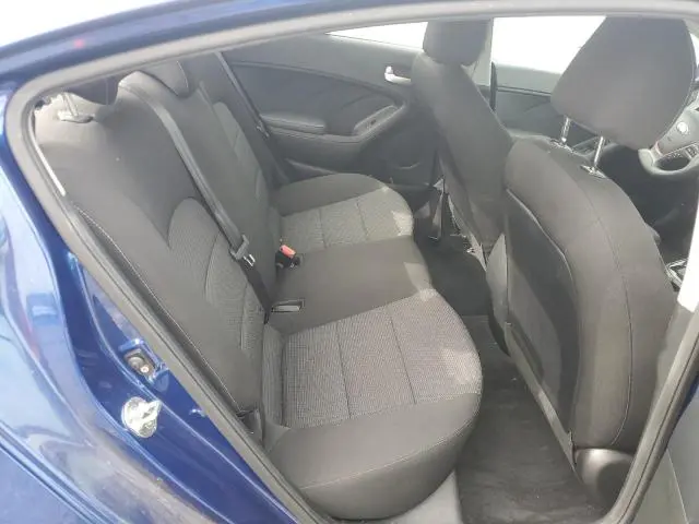 2018 KIA FORTE LX  