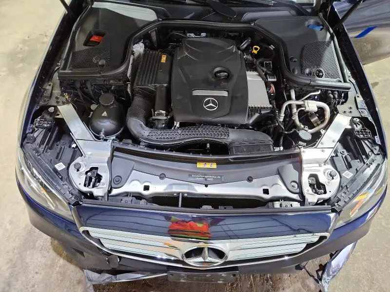 2017 MERCEDES-BENZ E 300 4MATIC  