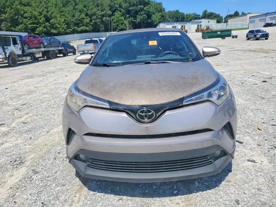 2018 TOYOTA C-HR XLE  